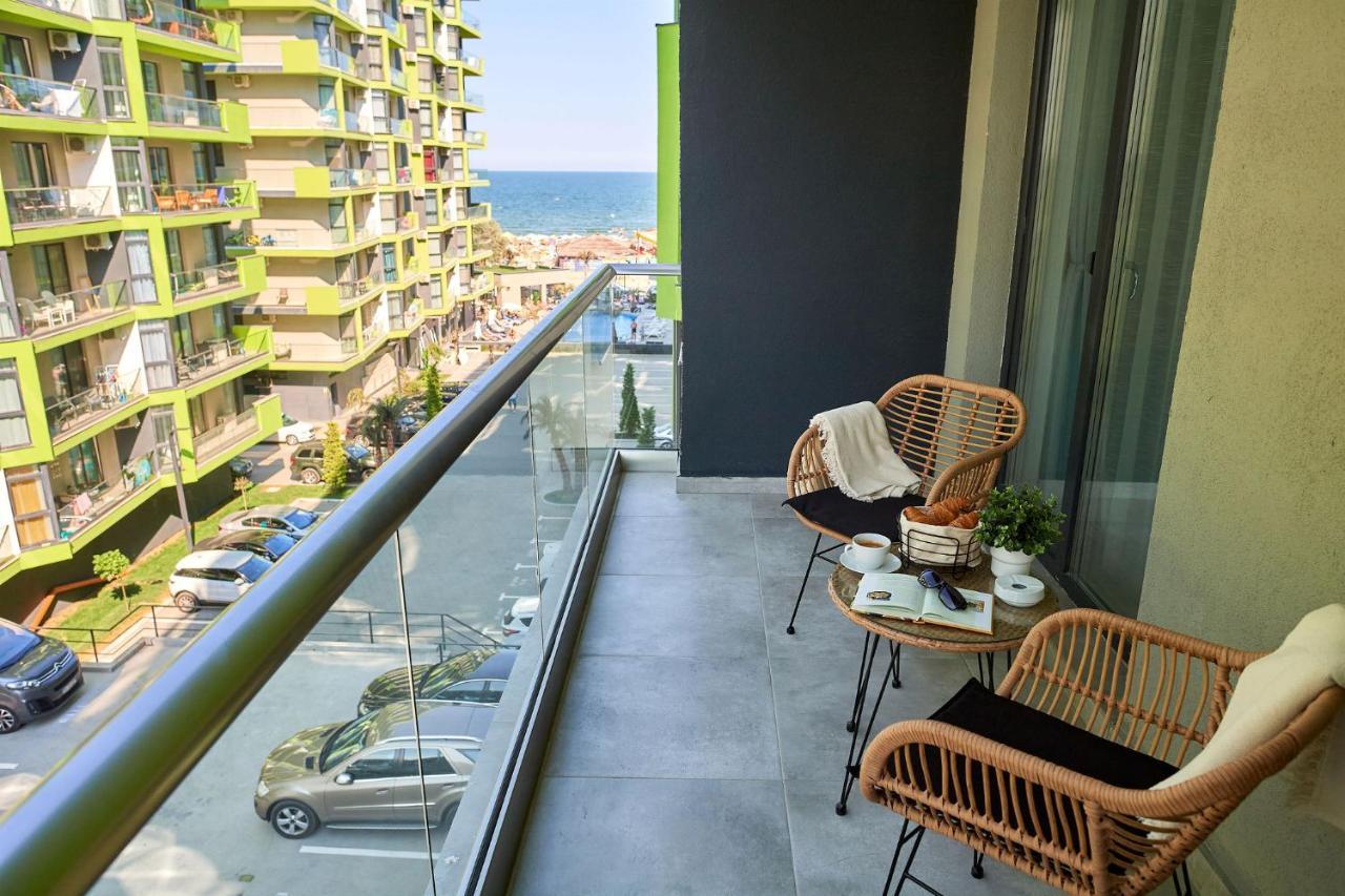 Vanilla Luxury Apartment Spa N Pool Beach Resort Navodari Exterior photo